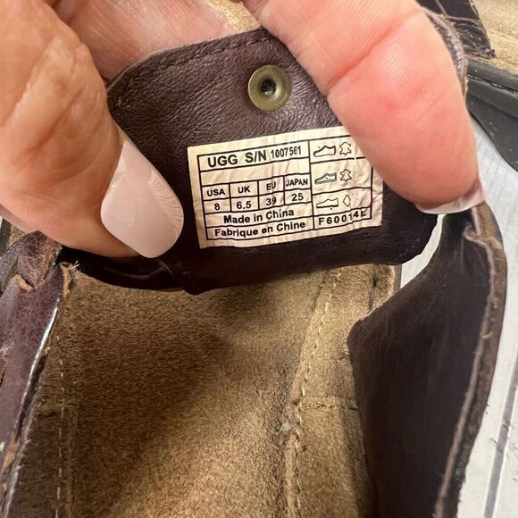 UGG Australia Jenaya Brown Leather Sandals - Picture 5 of 8